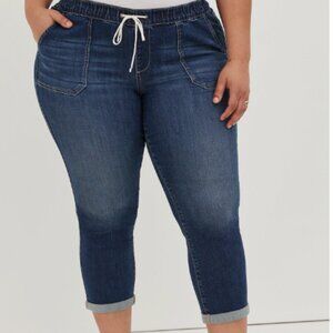 Torrid Crop Pull-On Boyfriend Super Soft Mid-Rise Jean NWOT Plus Size 4X